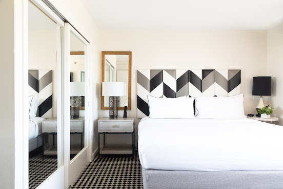 Chamberlain West Hollywood by null