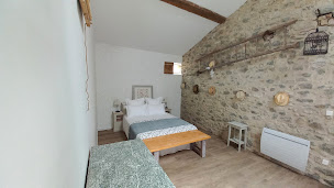 Photo n°5 de Chambre d'hôtes L'Ormeau à Charols (Chambre d'hôtes)