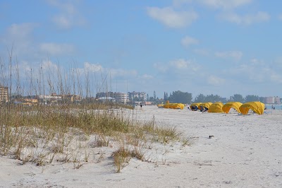 Photos of Algiers Beach Resort