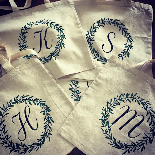 Broken Arrow Custom T-Shirt Printing & Embroidery