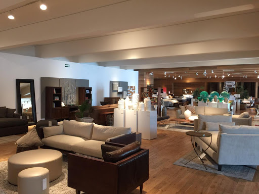 Crate and Barrel - Monterrey - Thumbnail