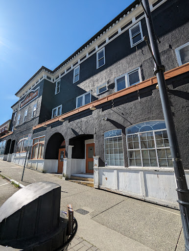Ladysmith Inn - Thumbnail