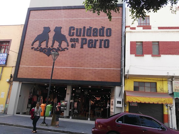 Cuidado con el Perro, Calle Mariano Matamoros 212, Centro, 42000 Pachuca de  Soto, Hgo., México