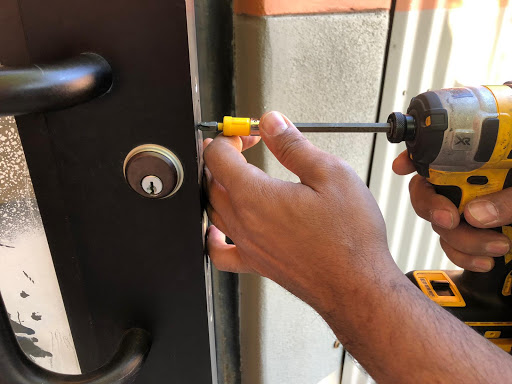 Nice Guy Locksmith - Visual