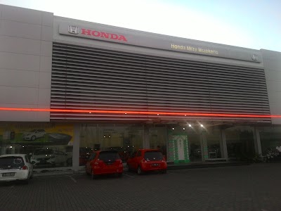 Photos of Honda Partner Mojokerto