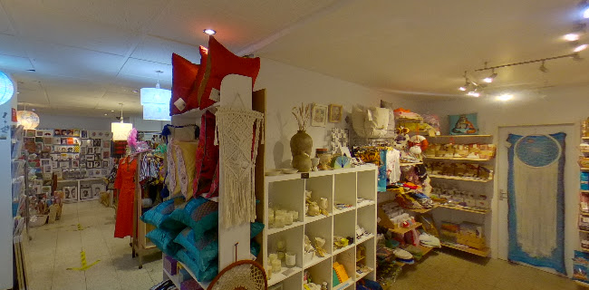 Comments and reviews of Chorlton Art Market (Gift Shop/ Art Gallery/ Vintage Clothing)