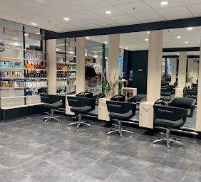 Photo n°5 de Pascal Coste Auchan Castres à Castres (Salon de coiffure)