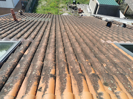Photo de Couvreur Bordeaux : FERRER COUVERTURE à Arsac (33460)