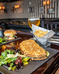 Photo n°7 de Au Bureau - Pub et Brasserie à Semécourt (Bar sportif)