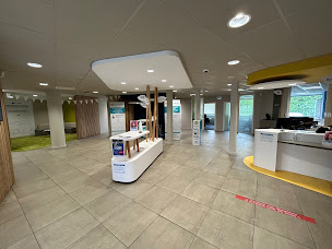 Photo n°3 de Crédit Agricole Loudéac Centre à Loudéac (Agence d'assurance)