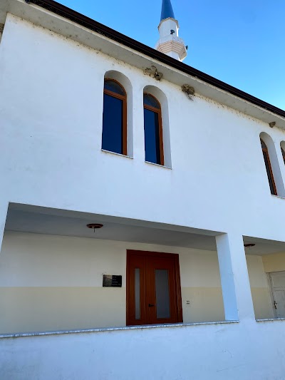 Masjid Alia Al-Rakhis - Llakatund, Vlorë