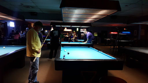Busters Bar & Billiards