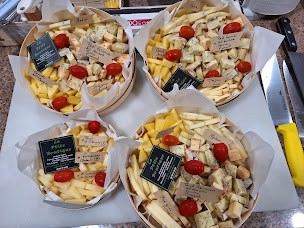 Photo n°21 de La Ptite Boutique à Maen Roch (Épicerie)