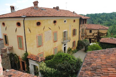Photos of Bed and Breakfast Castello di Strambinello