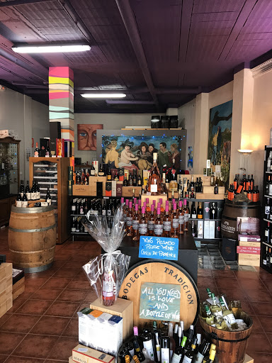 Bacus Vinos & Licores Gallery - Spain
