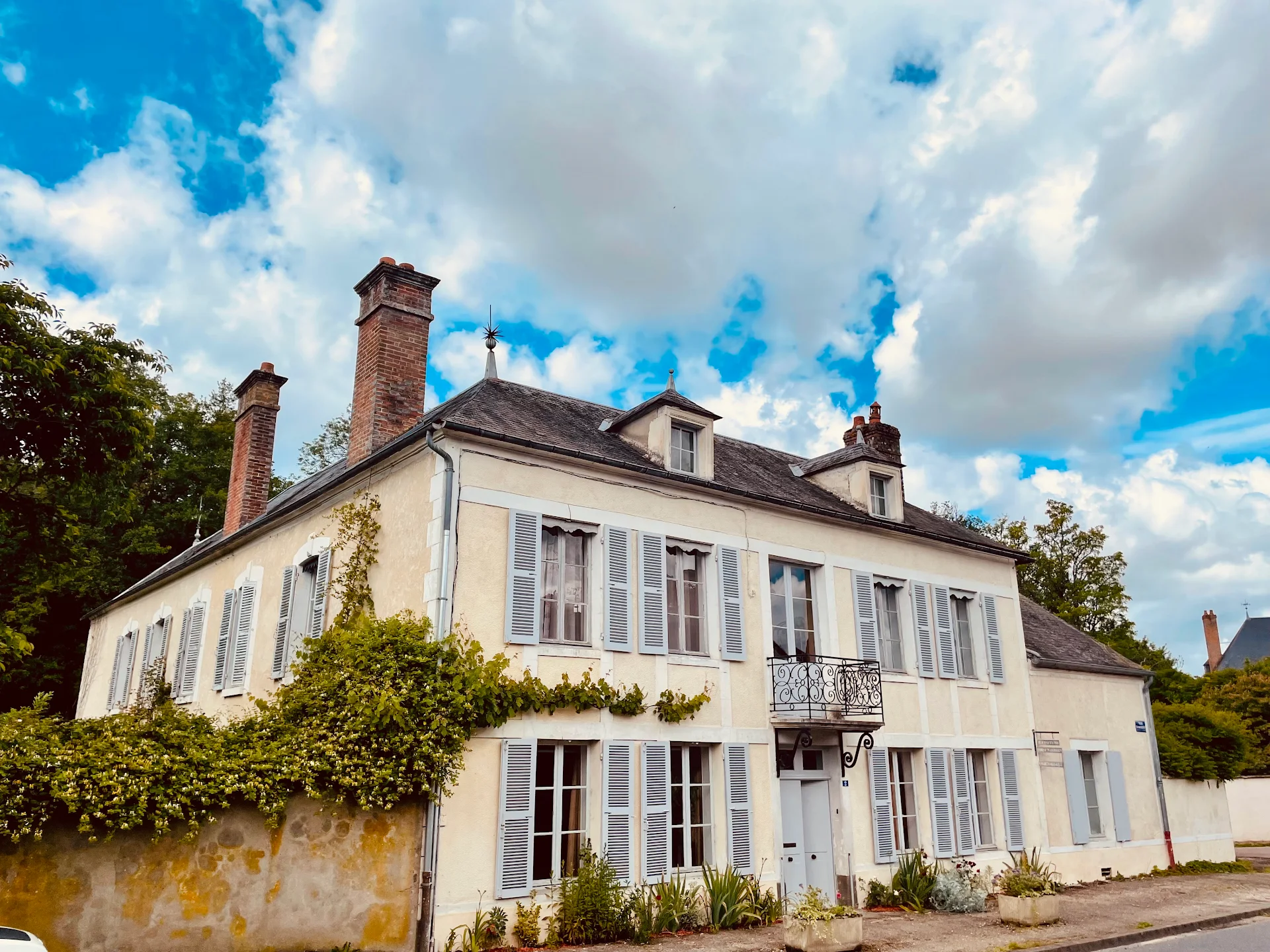 Il était une fois un jardin - chambre d'hotes à proximité de Guédelon, du musée Colette et du Chateau de Saint-Fargeau.