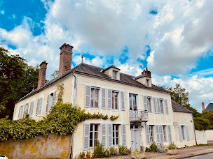 Photo n°1 de Il était une fois un jardin - chambre d'hotes à proximité de Guédelon, du musée Colette et du Chateau de Saint-Fargeau. à Saint-Fargeau (Chambre d'hôtes)