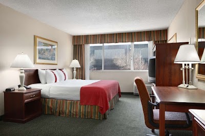 Photos of Ramada Plaza Denver Central