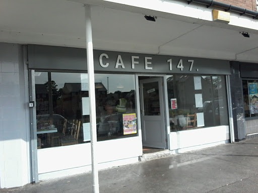 Cafe 147 - Visual