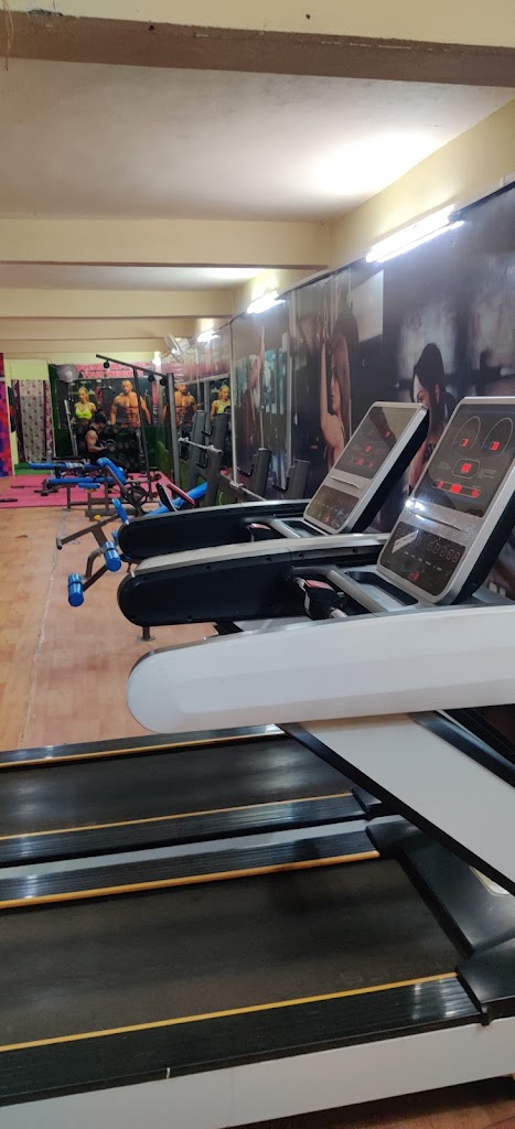 Royal Gym Fitness Club