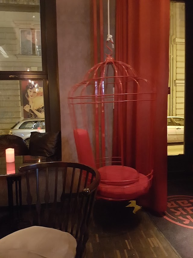 Tuk Tuk Bar