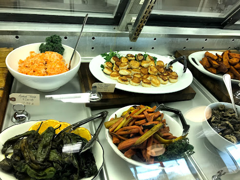 Lovelandtown Catering by null