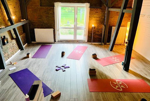 humble heart yoga - Thumbnail