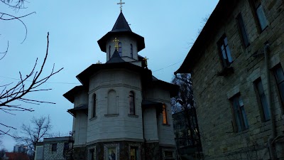 Photos of Biserica Sf. Mare Mucenic Gheorghe şi Cuviosul Stelian