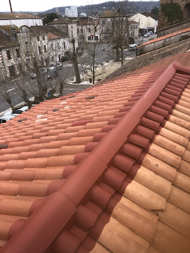 Photo de Entreprise de couverture Bellocq renov à Lédat (47300)