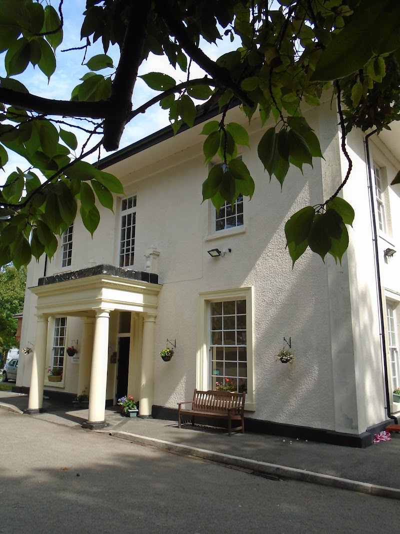 Quarry Hall Care Home photo 2