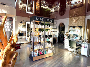 Photo n°20 de BG Coiffure à Sète (Salon de coiffure)