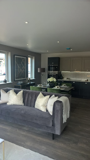 Intertech Contracts UK - Visual