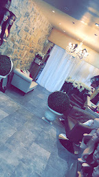 Photo n°7 de Kinovahair lacewig paris à Paris (Service de remplacement capillaire)