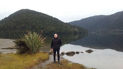 Photos of Lake Paringa Camping Area