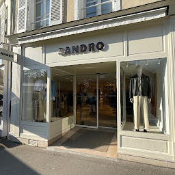 Photo n°1 de Sandro - Fontainebleau à Fontainebleau (Magasin de vêtements pour femmes)