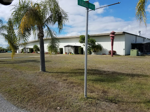 Paradise RV Lot Rental Logo