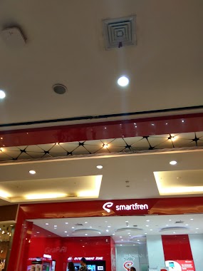 Gallery Smartfren Mall Kota Kasablanka, Author: Fathur Rachman Widhiantoko