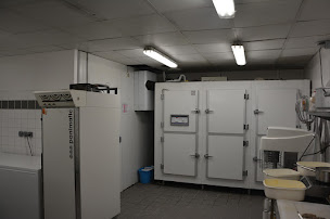 Photo n°7 de UTF - Union Technique du Froid à Bagnolet (Service de réparation de réfrigérateurs)