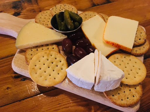 95 and Vine Wine Shop & Wine Bar - Thumbnail