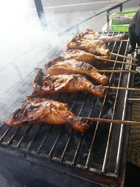 Mommy Fel's Famous Homemade Longganisa & BBQ, Author: Lyn Basco