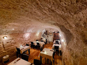 Photo n°31 de Les Caves de la Madeleine à Béziers (Restaurant méditerranéen)