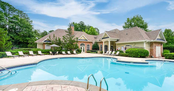 Alexander Crossing Apartments & Townhomes 100 Alexander Crossing, Loganville, GA 30052