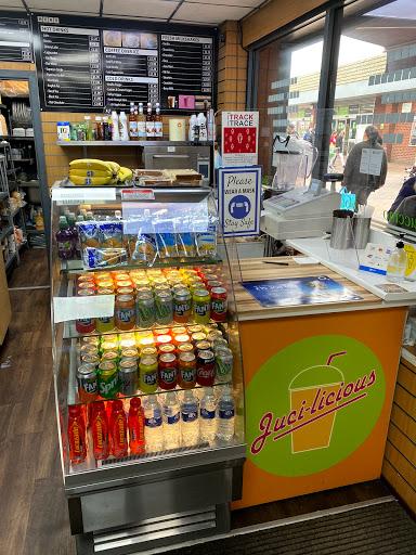 Juicy Licious - Visual