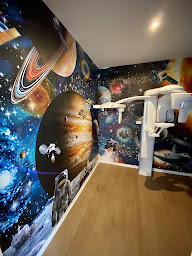 Photo n°5 de Dr Cécile Connan - Exercice réservé aux actes d’Orthodontie à Peyrolles-en-Provence (Dentiste)