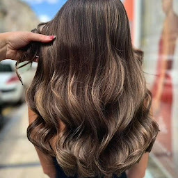 Photo n°5 de Saint Algue - Coiffeur Montluçon à Montluçon (Magasin de cosmétiques)