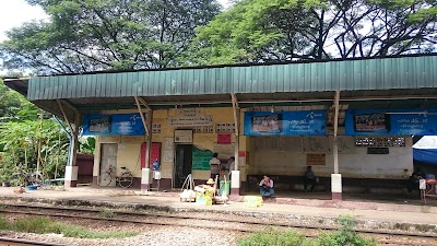 Photos of Phawt Kan Railway Station