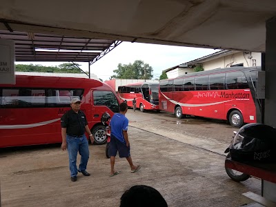 Photos of Bus Pariwisata Manhattan