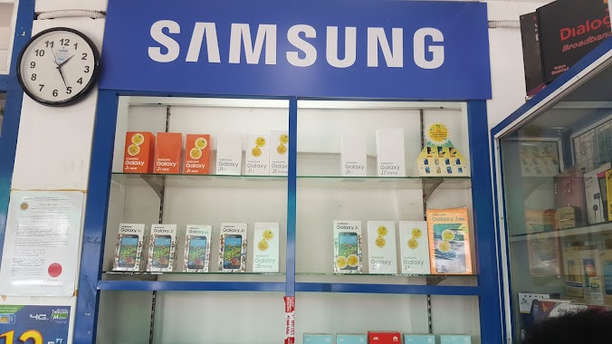 PC PLUS COMPUTER SHOW ROOM, Author: Samsungjaffnanishanthan Nishanthan