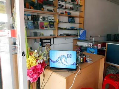 Photos of Navaron Computer