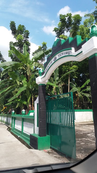 Photos of Perlengkapan Militer Dogaten